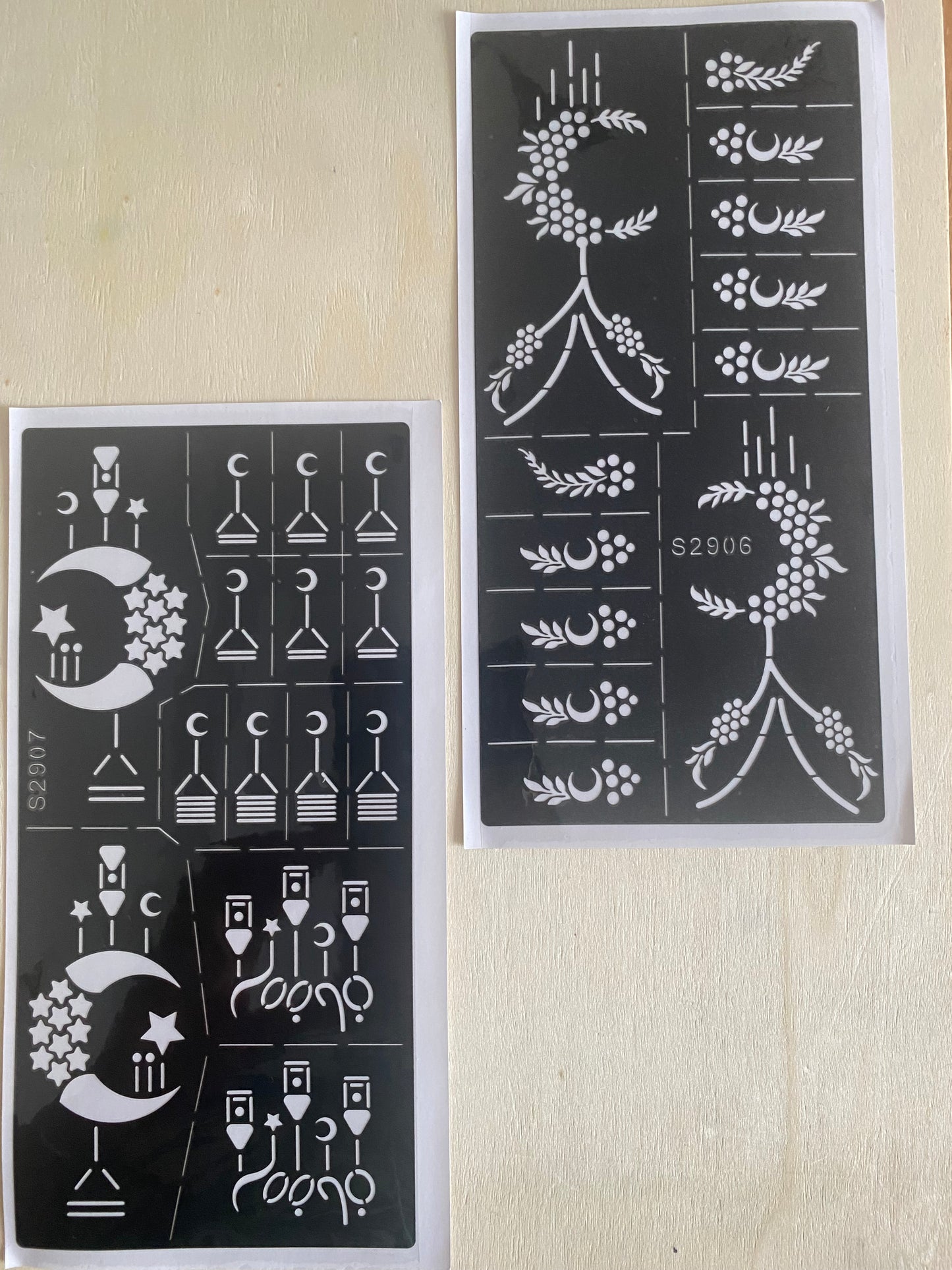 Henna stencils/ Mehndi templates easy to use