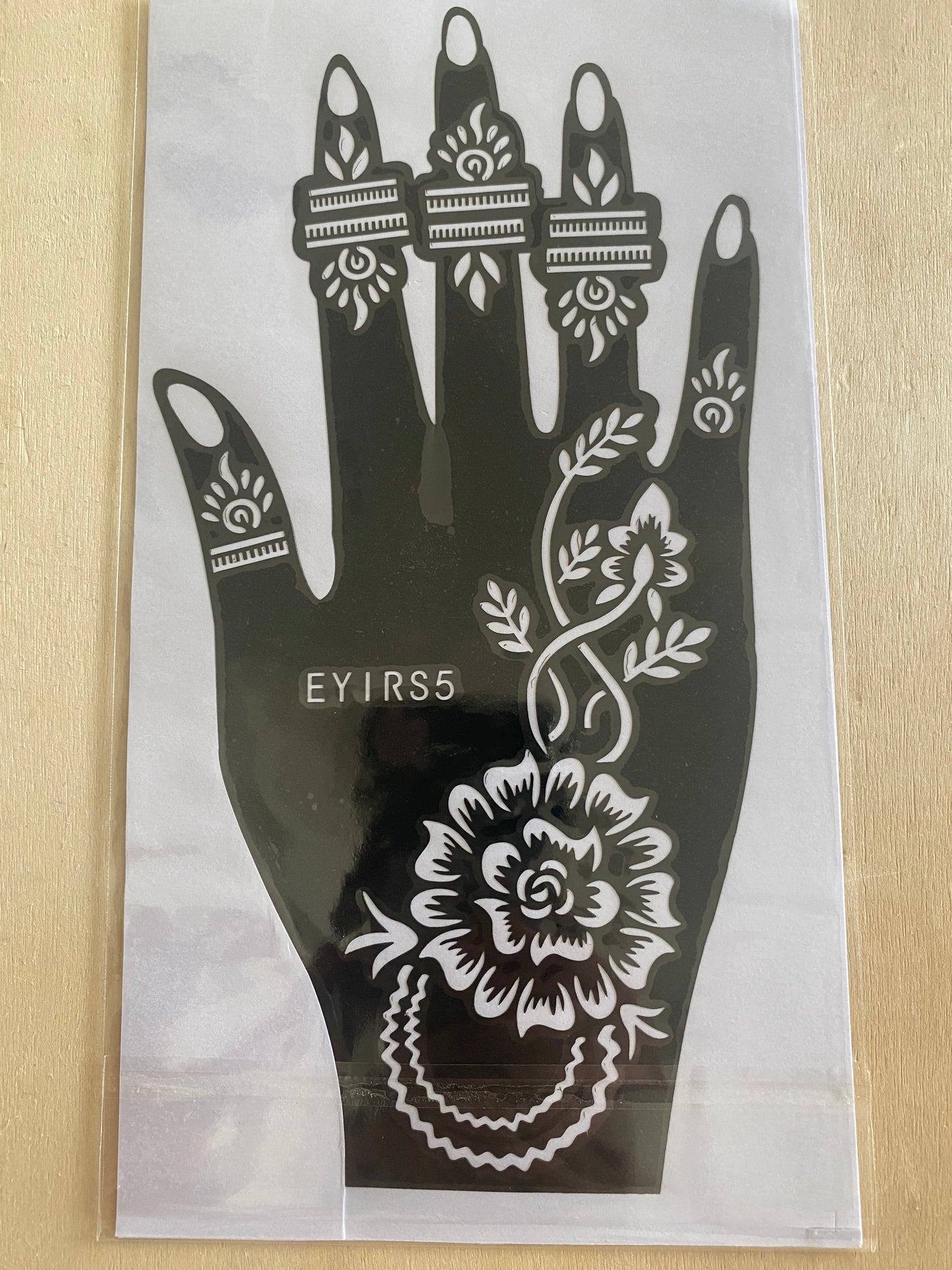 Henna stencils/ Mehndi templates easy to use